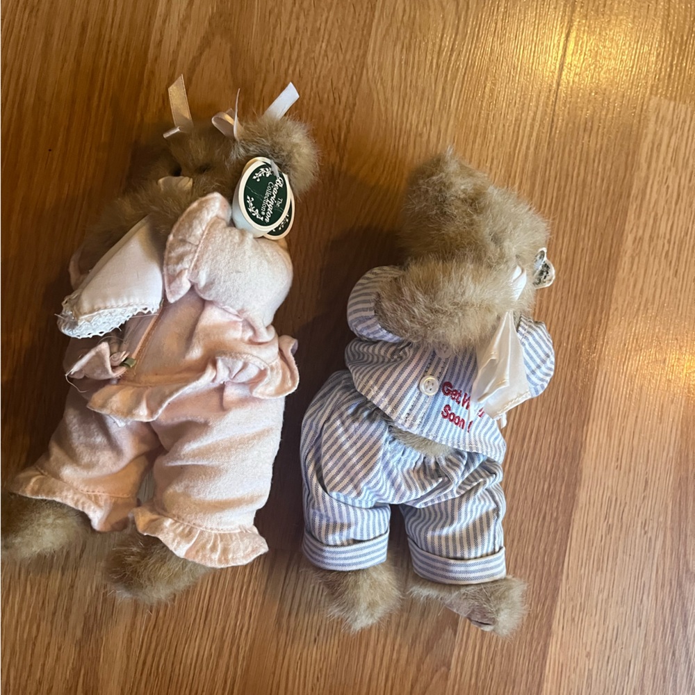 Bearington Collection set - Sicky Vicky and Illie Willie.